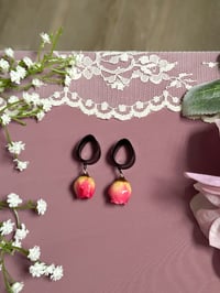 Image 3 of Forever Roses (Black)