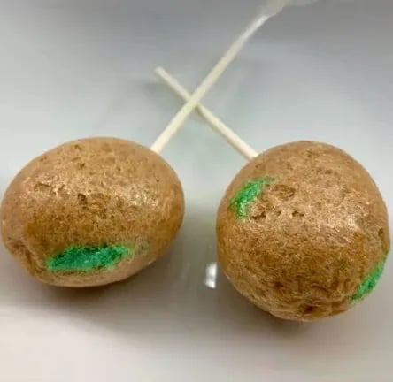 Image of Caramel apple suckers 