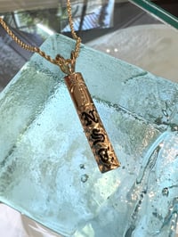 Image 5 of 14k solid gold Hawaiian name bar pendant 