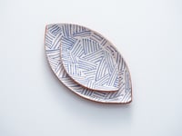 Image 2 of Lines Small Oval Plate