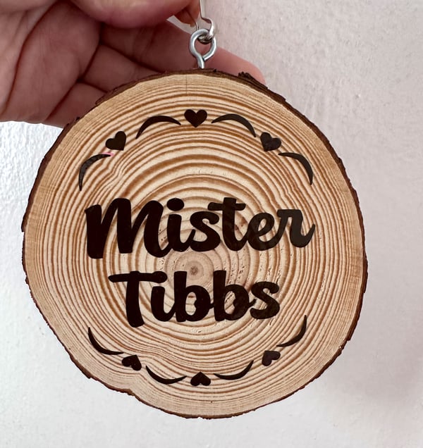 Image of Customizable Wood Cage Name Tags