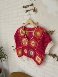 Image 2 of Chaleco Granny Square 