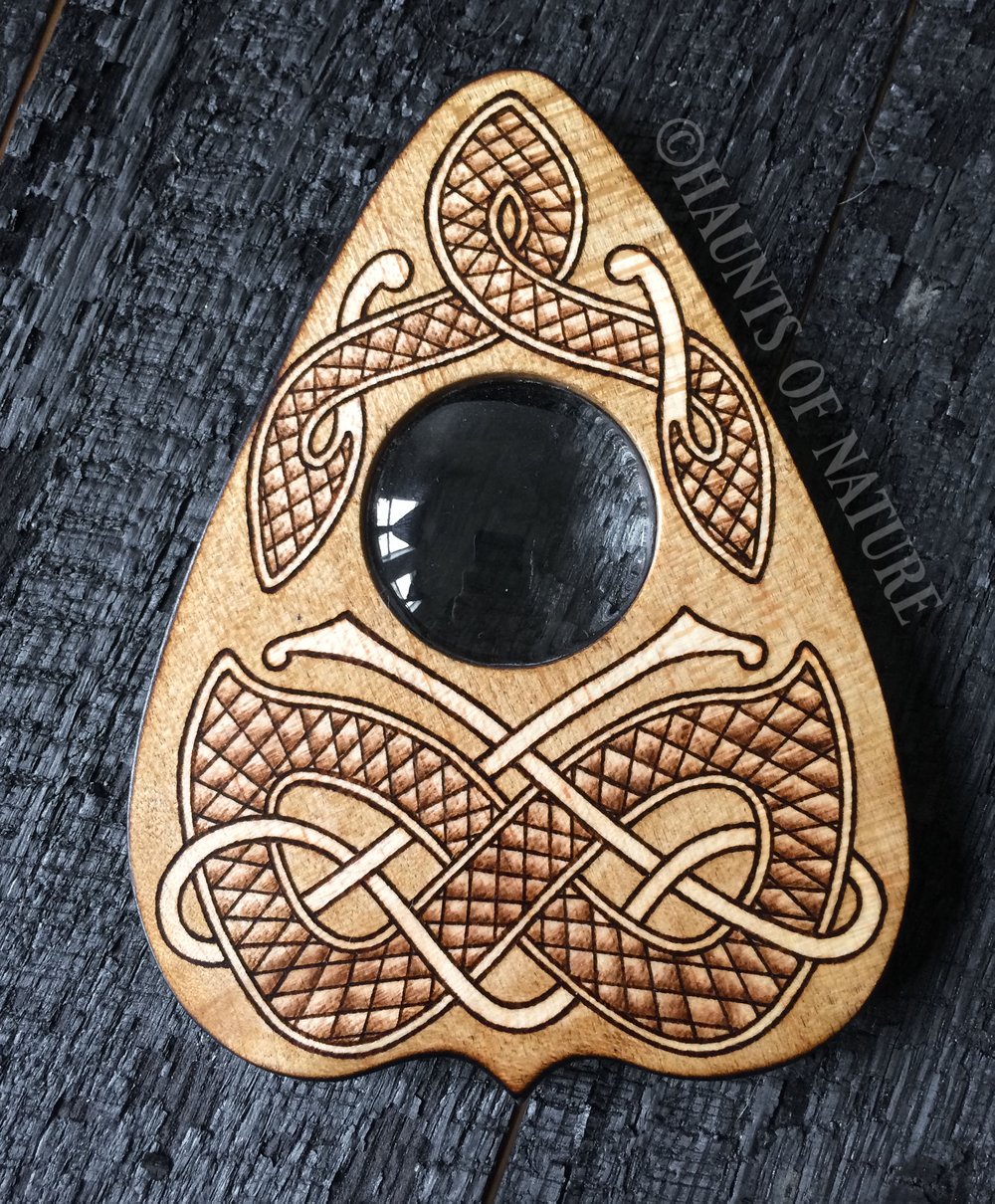 Ouija Planchette with Nordic Knotwork