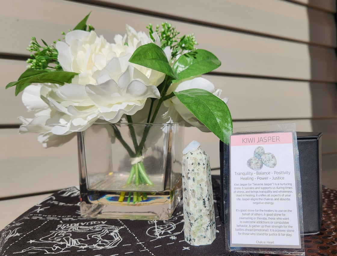 Image of Kiwi Jasper 3.05oz Tower