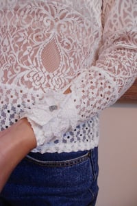 Image 3 of -25% blouse Chantilly