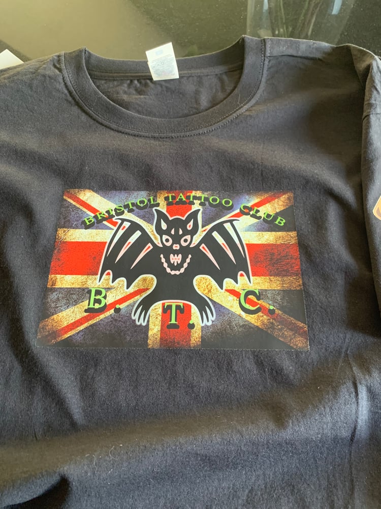 Image of T-SHIRT Bristol tattoo club bat design inside Union Jack with new  leather look sleeve patch 
