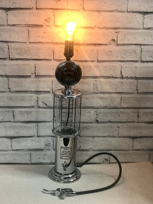 Image of Vintage Light Gas pump