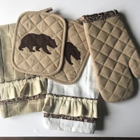 Bear potholder and towel set