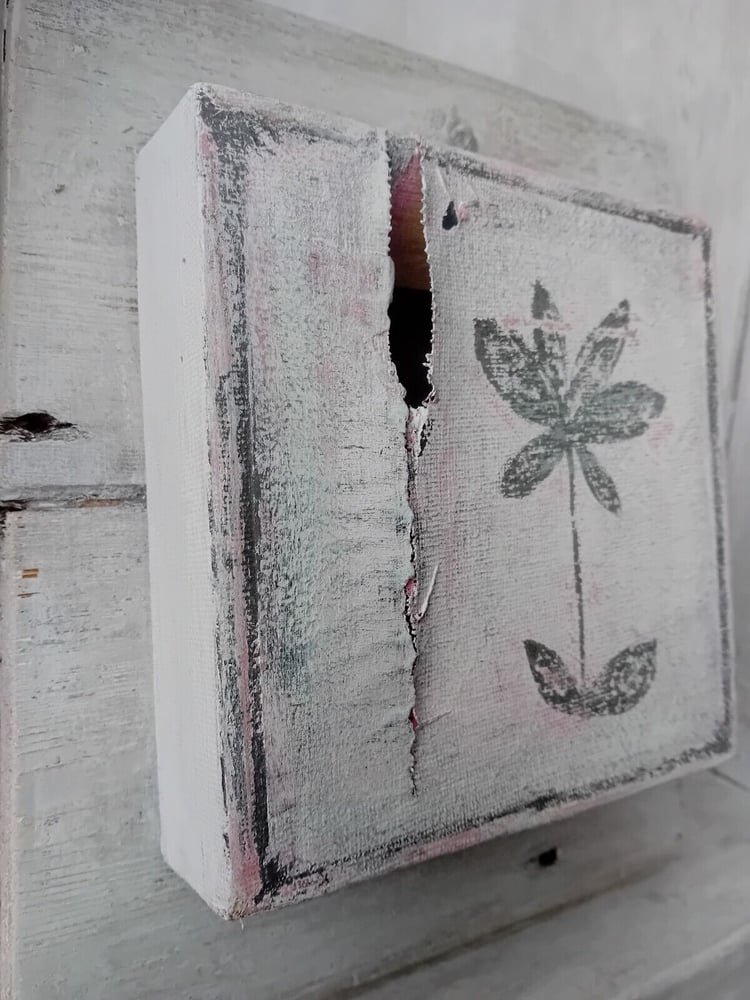 Image of Distressed Primitive Painted Flower Canvas on Antique Pine Boards