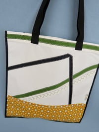 Image 2 of Tote Bag La Rochelle