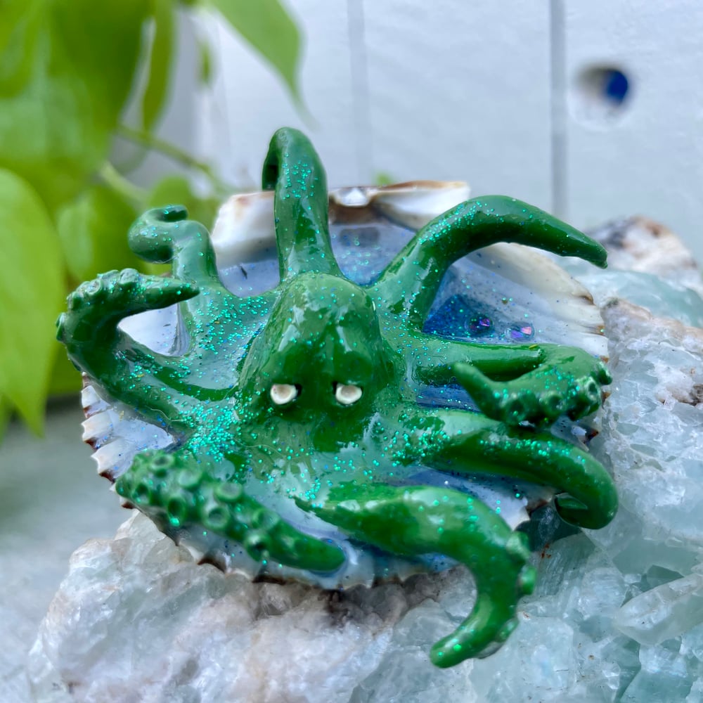Image of Green Octopus 