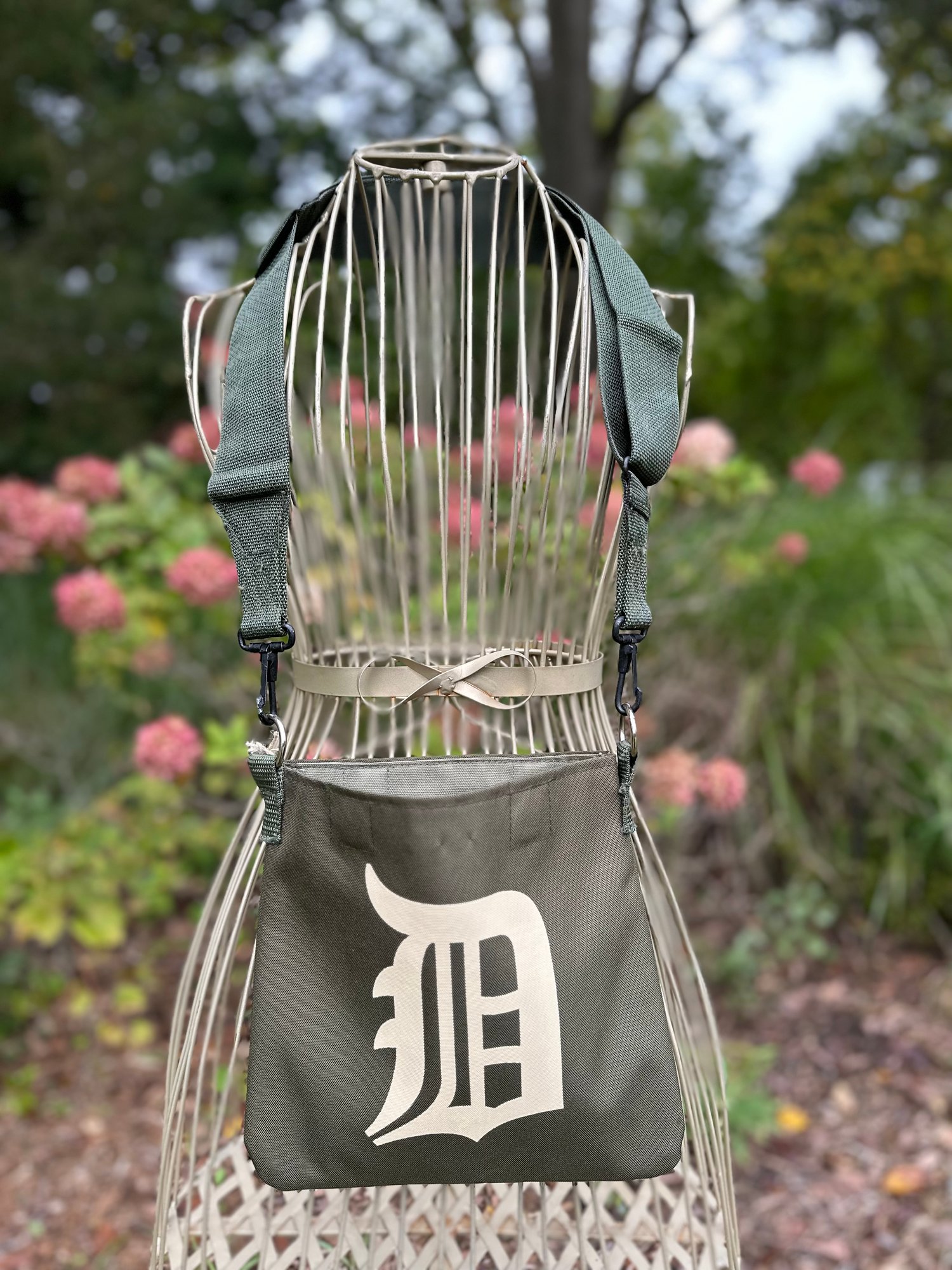 Image of Small White Old English Detroit Bag