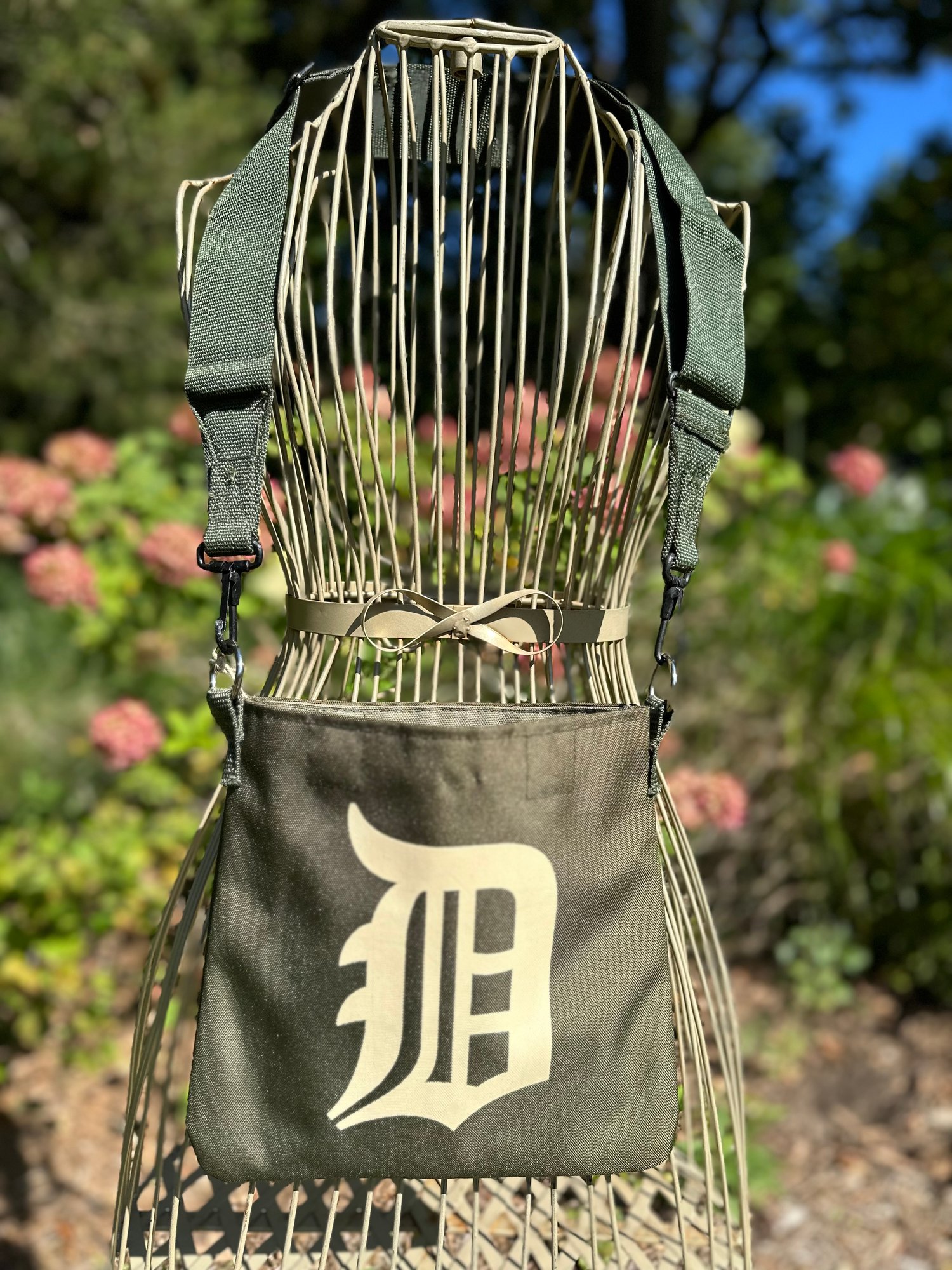 Image of Small White Old English Detroit Bag