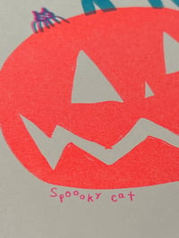Image 4 of SpoOoky Cat Riso Print