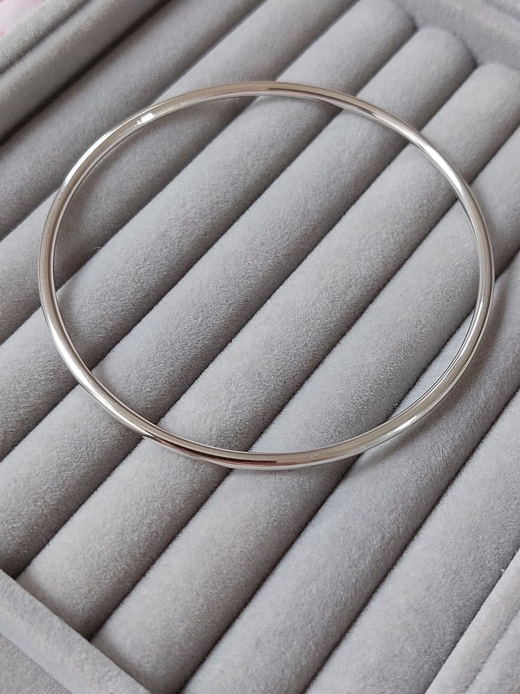 Image of Polished Bangle 