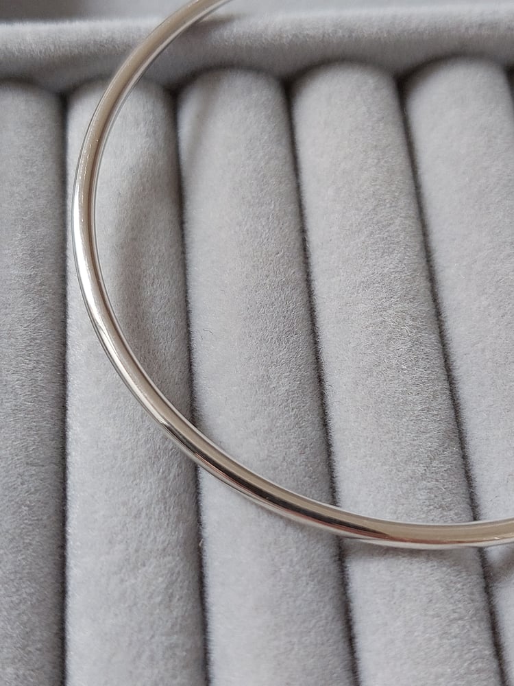 Image of Polished Bangle 