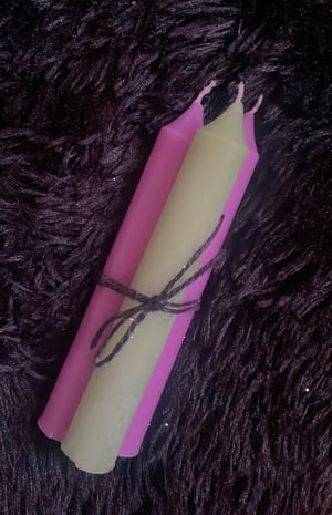 Image of ℭ𝔥𝔞𝔯𝔦𝔱𝔶 𝔠𝔞𝔫𝔡𝔩𝔢𝔰