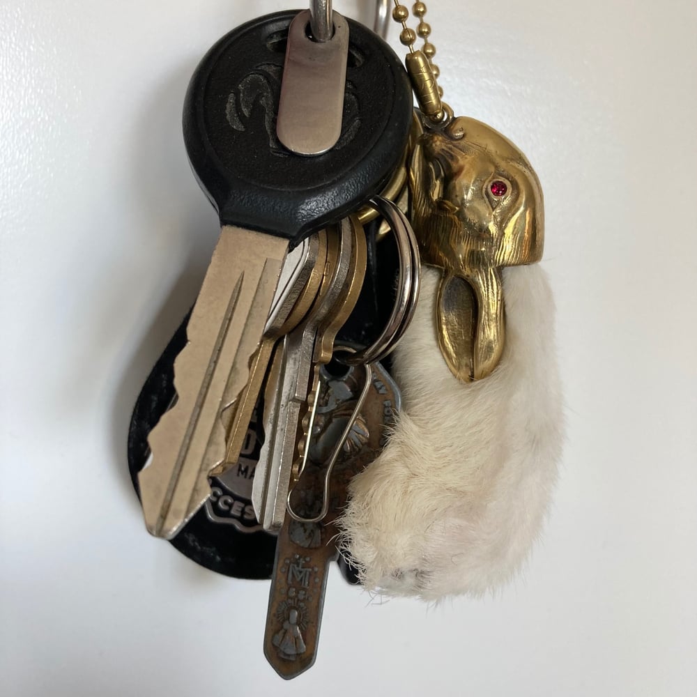 RED EYED LUCKY RABBIT FOOT KEYCHAIN