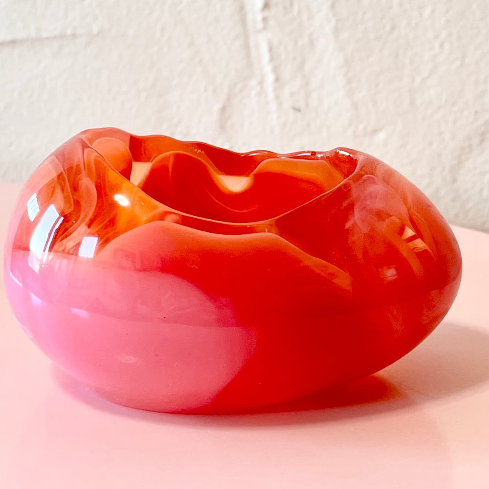 Image of Resin Egg Bowl (14) - Amber/Pinks