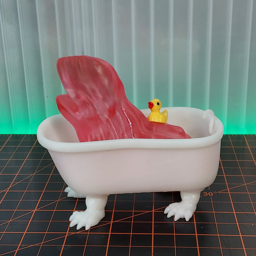 PROTOTYPE CLASS 10 TERROR TUB (WHITE)