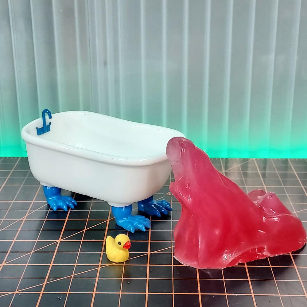 PROTOTYPE CLASS 10 TERROR TUB (BLUE)
