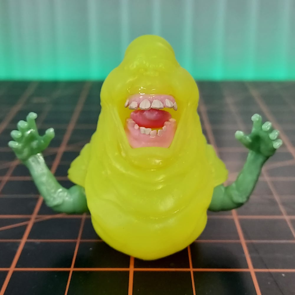 PROTOTYPE COLLECTION SCALE SLIMEBALL (PAINTED TEETH)
