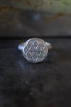 anillo de plata, Flor de la vida
