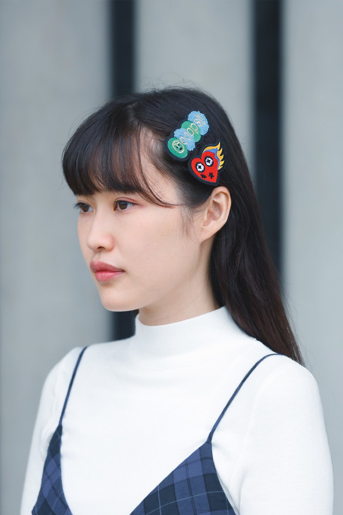 Graphic Embroidery Tee - Slasssh Hair Clips