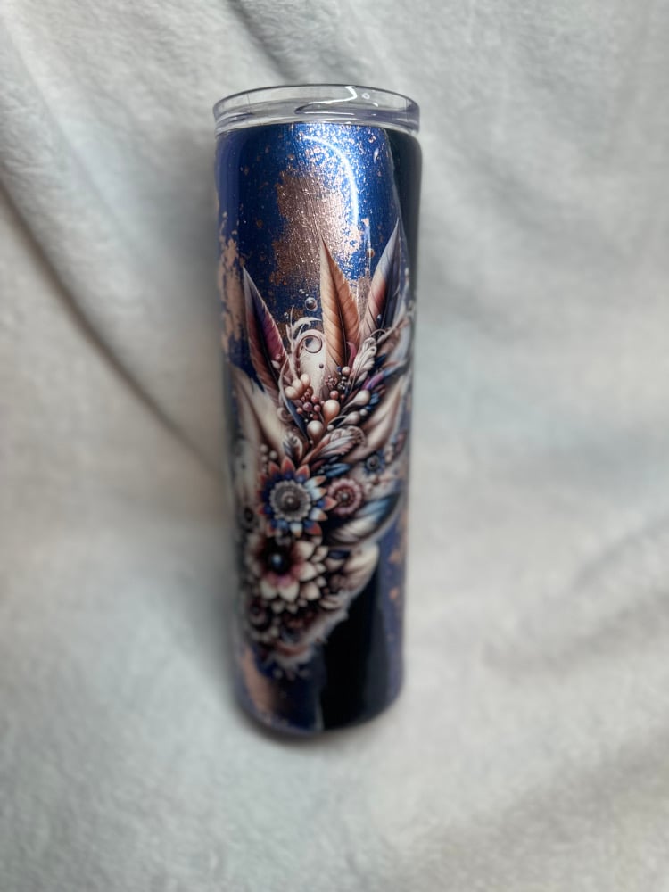 Image of #18 30oz Chrome Blue/Rose Gold Throwdown