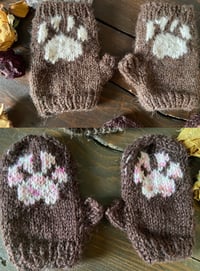 Image 2 of Paw print fingerless 100% wool hand knit ladies / teen / child / toddler 