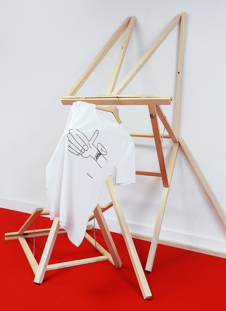 ES Lexica – Thumb Up Shirt ⌚👍