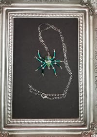Image of Little Green Spider Beaded Necklace 