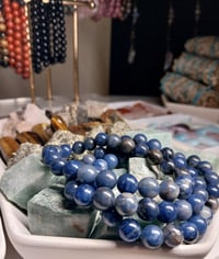 Image 1 of Sodalite lifted