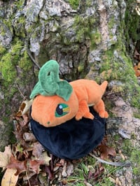 Image 2 of Halloween Familiar - Pumpkin Lizard