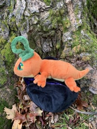 Image 3 of Halloween Familiar - Pumpkin Lizard