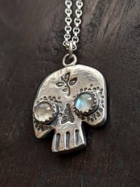 Image 2 of To Earth We Return skull pendant 