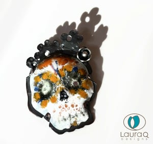 Catrina Pendant with hi-relief
