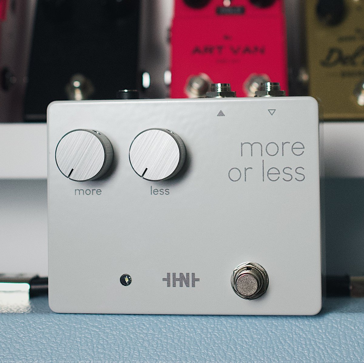 Homenoise More or Less Little Box Effects