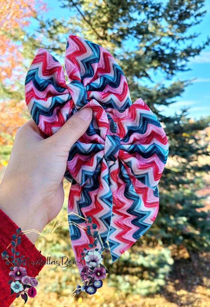 Image of Knit zig zags