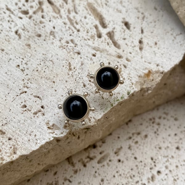 Image of GRACE STUDS ONYX