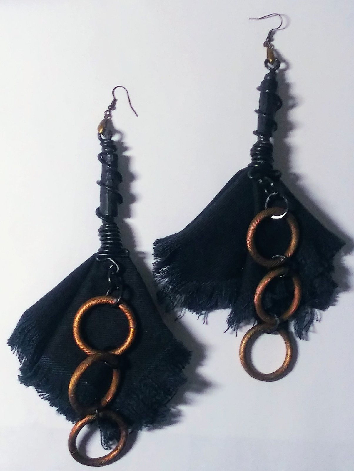 Thread earrings - Pumpkin - Zuristyles