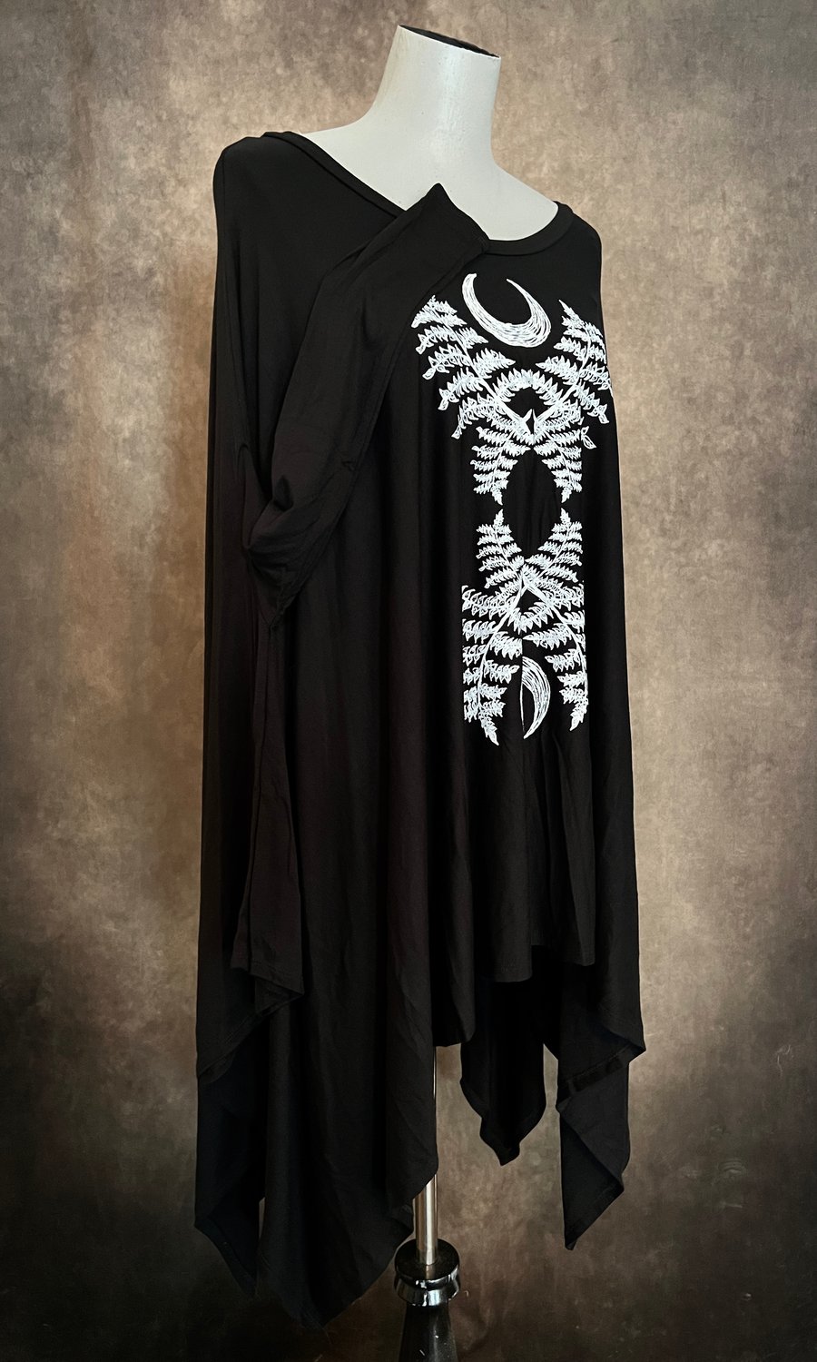 Image of MTO FOREST DWELLER LONG SLEEVE FLOWY TUNIC