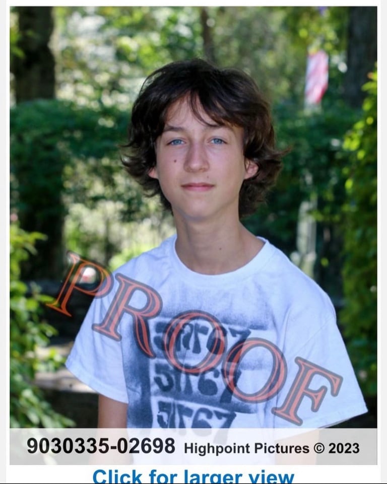 Spray painted Xtreme mead t shirt