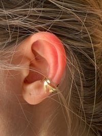 Image 3 of Earcuff Salice