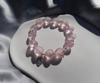 Image 2 of pink heart bracelet 粉晶爱心手链