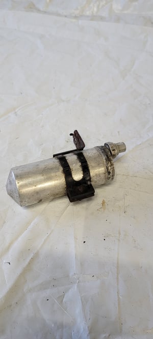 Image of 94-01 Integra GSR OEM AC receiver driver canister + bracket