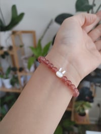Image 3 of strawberry quartz bracelet with bunny 草莓晶兔兔手链