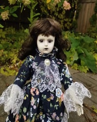 Image 4 of "Barbara" Gothic Horror Creepy Haunted Artist Doll 