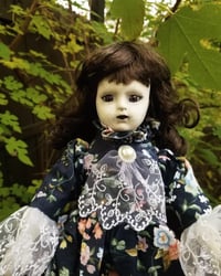 Image 5 of "Barbara" Gothic Horror Creepy Haunted Artist Doll 