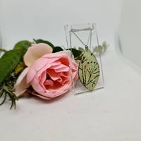 Image 5 of Enamel Pendant - Floral Nature Lover (EJ056)